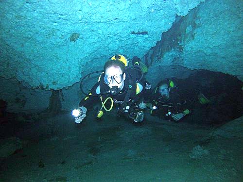 15-in-de-cenote