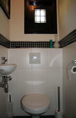 wc-1
