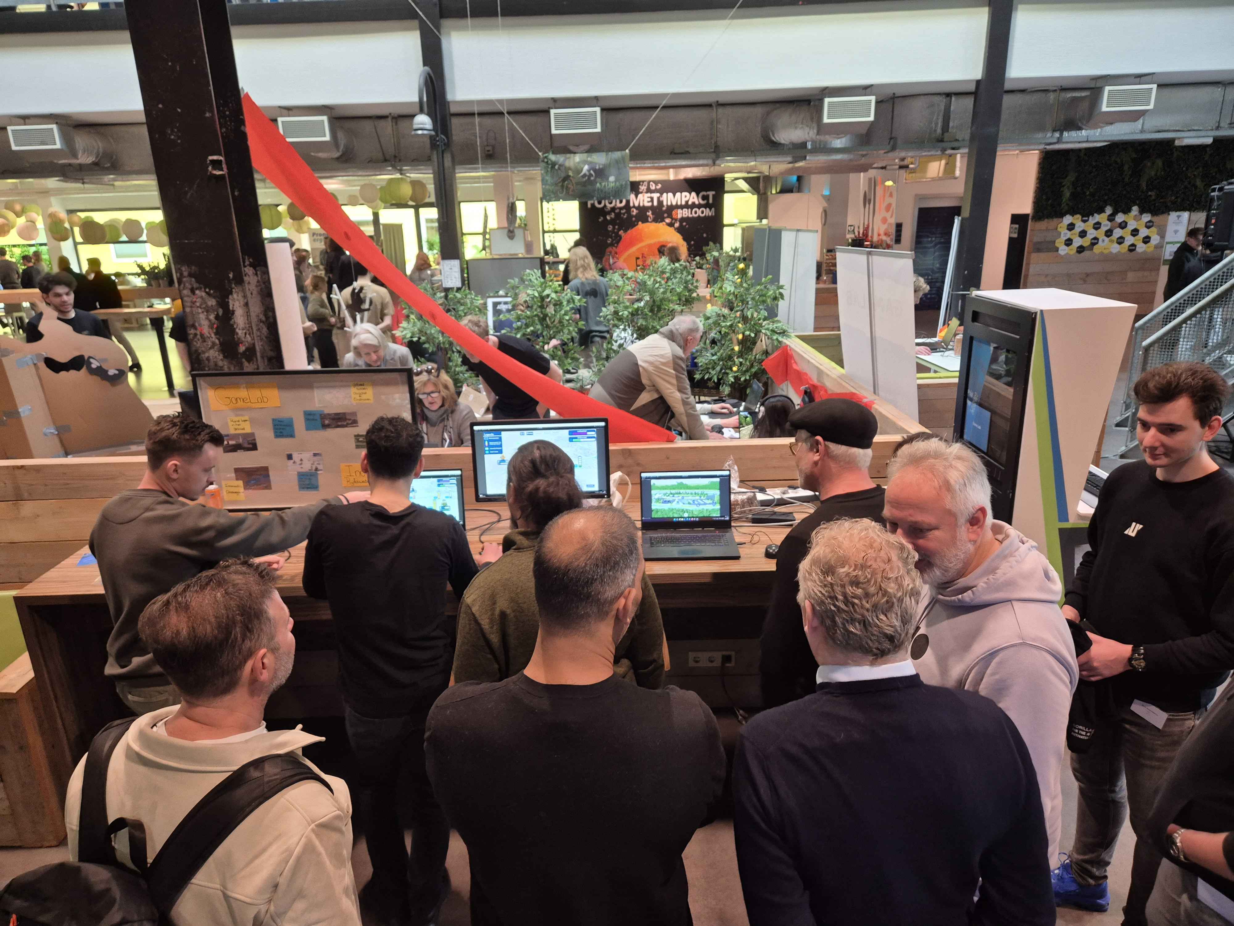 EXPO
