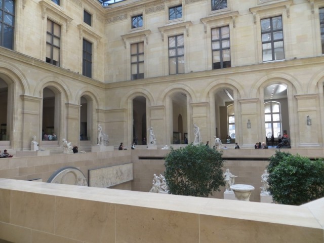 louvre