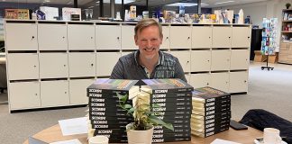 SCOREN! Online Soccer Manager (OSM) van zolderkamer tot skybox ligt nu in de winkels